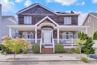63 Cedarhurst Avenue, Point Lookout, NY 11569
