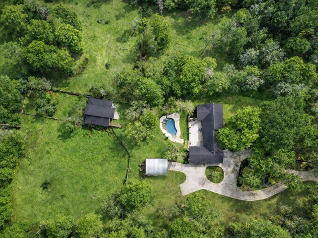 2004 Northshore Drive, Conroe, TX 77304