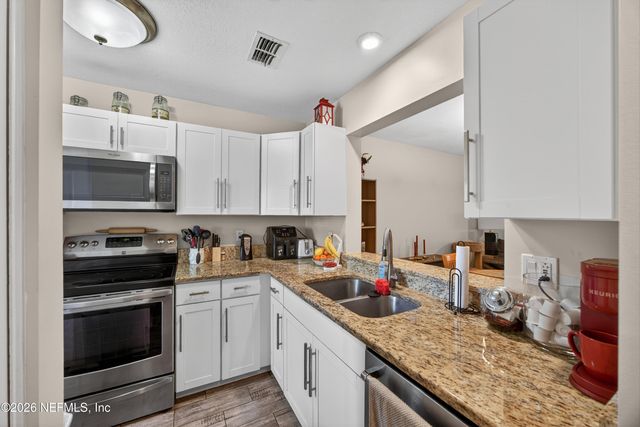 85 DEBARRY Avenue 1024, Orange Park, FL 32073