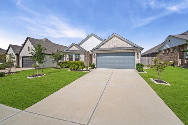 19316 Sorel Copley Drive, Magnolia, TX 77355