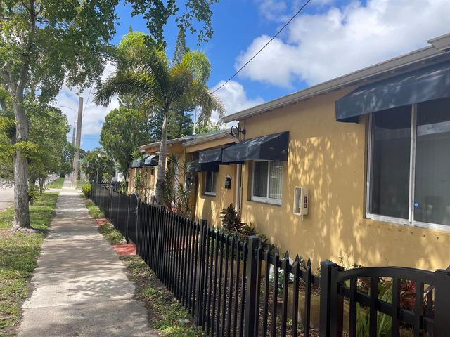 1948 Buchanan Street, Hollywood, FL 33020