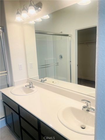 165 Squaw Valley Dr., Merced, CA 95341