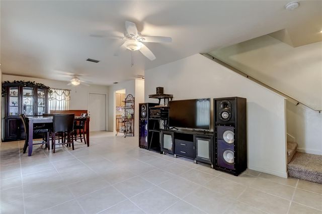 567 SHADY GROVE DRIVE, Dunedin, FL 34698