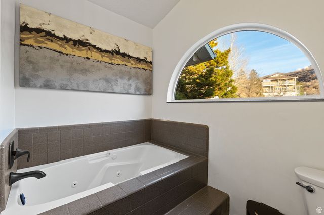 993 E CANYON CREEK, Bountiful, UT 84010