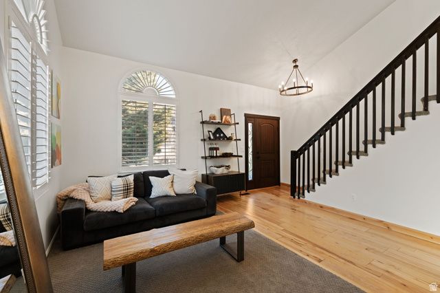 993 E CANYON CREEK, Bountiful, UT 84010