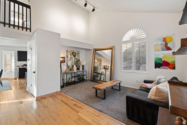 993 E CANYON CREEK, Bountiful, UT 84010