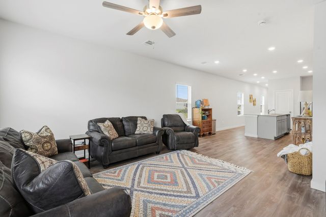 1230 Point Lookout Drive, Dayton, TX 77535