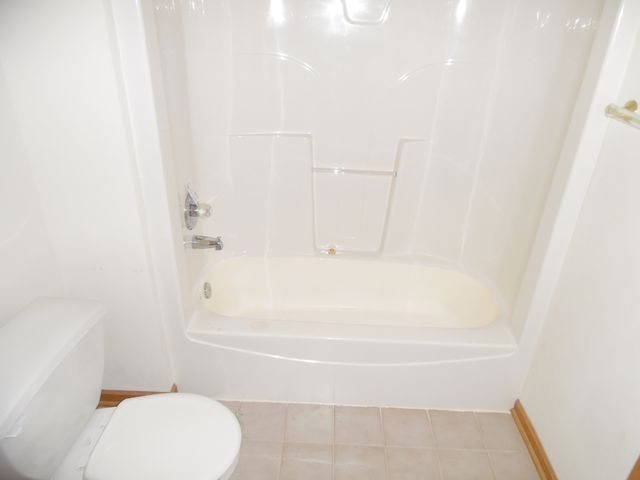 4613 Lindenwood Court, Matteson, IL 60443