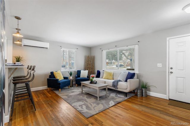 2217 S Cherry Street, Denver, CO 80222