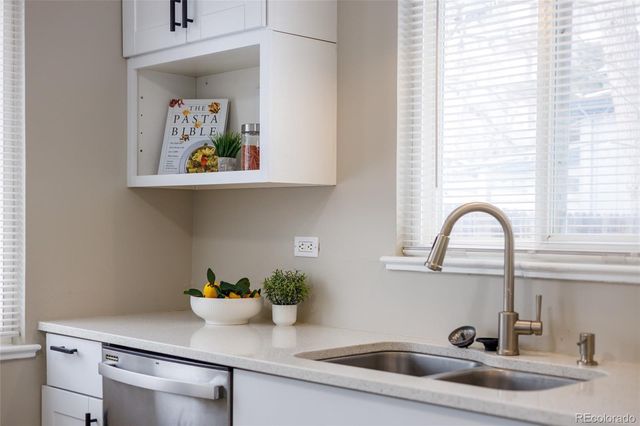 2217 S Cherry Street, Denver, CO 80222