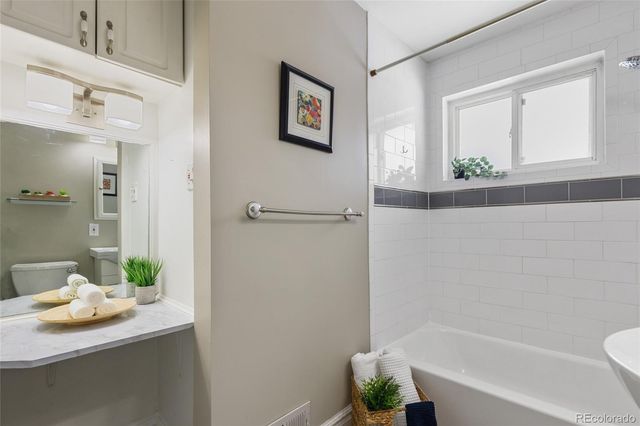 2217 S Cherry Street, Denver, CO 80222