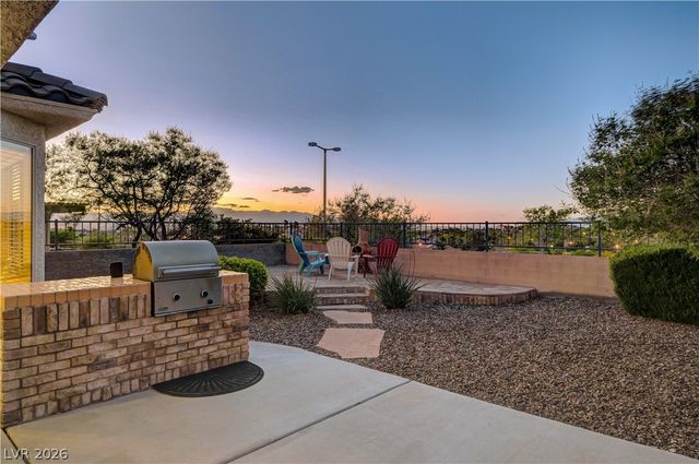 2842 Freedom Hills Drive, Henderson, NV 89052
