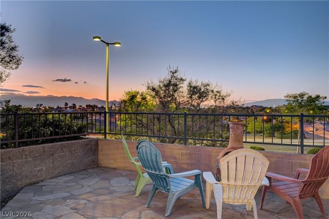 2842 Freedom Hills Drive, Henderson, NV 89052