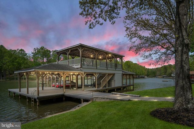 5404 BAZZANELLA DR, Mineral, VA 23117