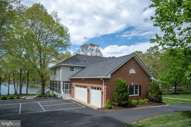 5404 BAZZANELLA DR, Mineral, VA 23117