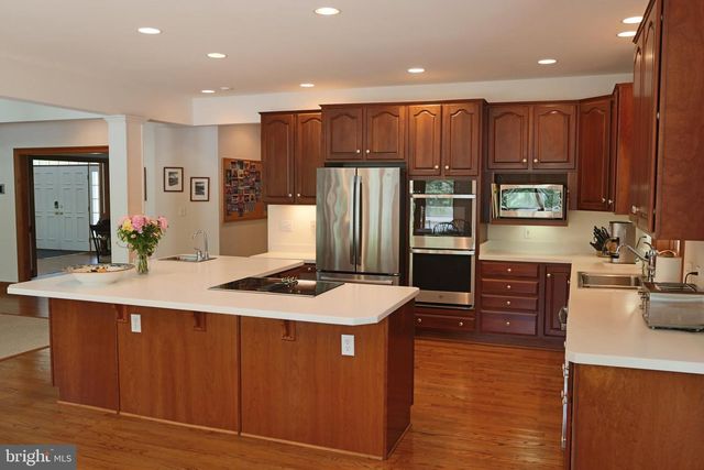 5404 BAZZANELLA DR, Mineral, VA 23117