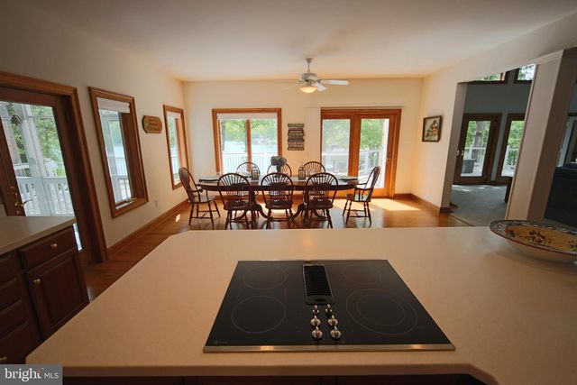 5404 BAZZANELLA DR, Mineral, VA 23117