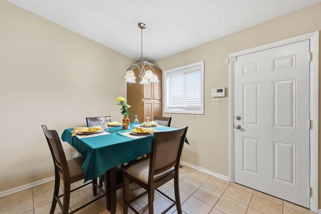 482 Dominican Drive, Lexington, KY 40511