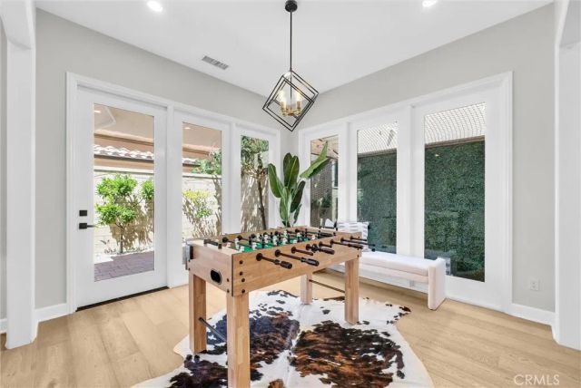 61 Acorn Glen, Irvine, CA 92620