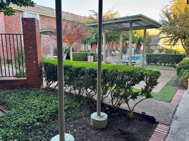 7920 Rockwood LN 138, Austin, TX 78757