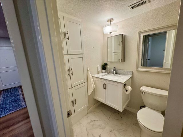 7920 Rockwood LN 138, Austin, TX 78757