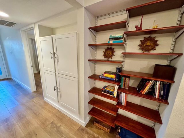 7920 Rockwood LN 138, Austin, TX 78757