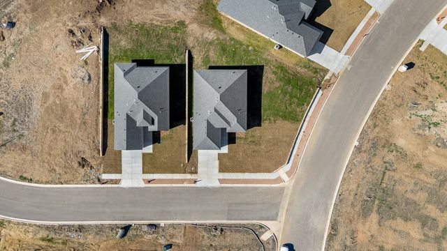 917 E 3rd St, Coleman, TX 76834