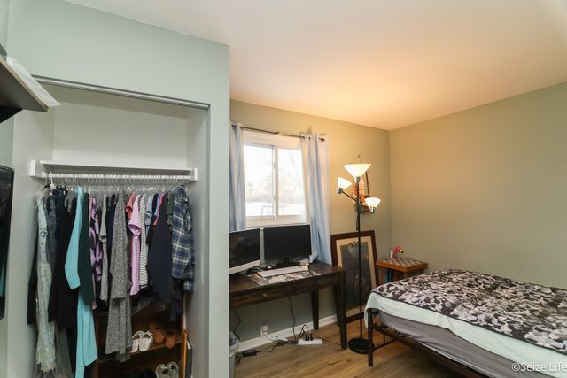 52 Wren Road, Carpentersville, IL 60110