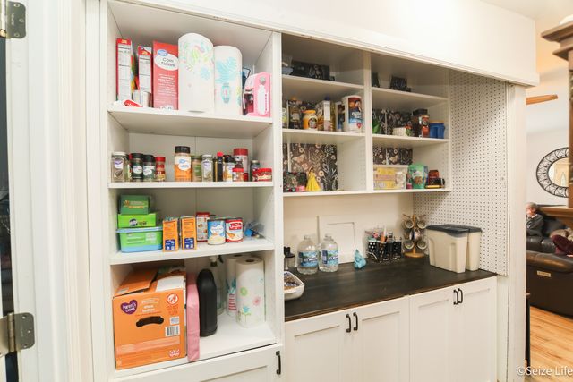 52 Wren Road, Carpentersville, IL 60110