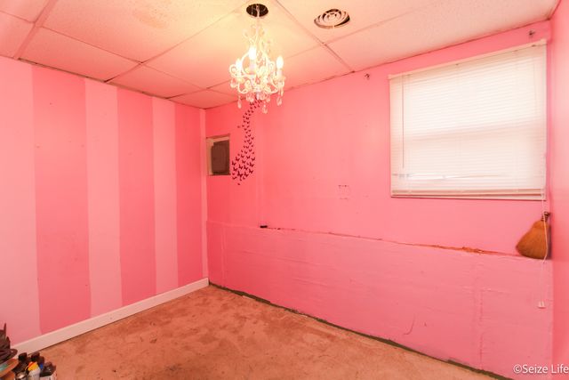 52 Wren Road, Carpentersville, IL 60110