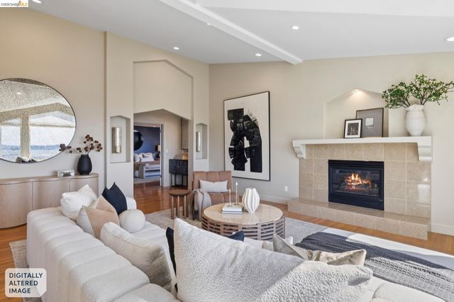1426 Grand View Dr, Berkeley, CA 94705