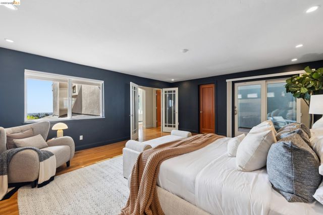 1426 Grand View Dr, Berkeley, CA 94705