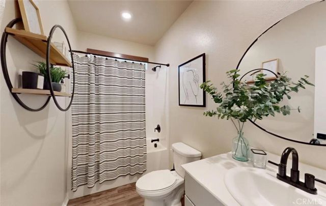 24334 Fair Oaks Court, Menifee, CA 92584