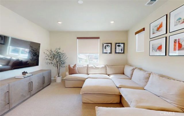 24334 Fair Oaks Court, Menifee, CA 92584