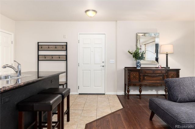 1623 Saint Paul Street 301, Denver, CO 80206
