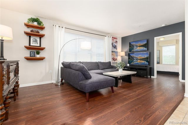 1623 Saint Paul Street 301, Denver, CO 80206