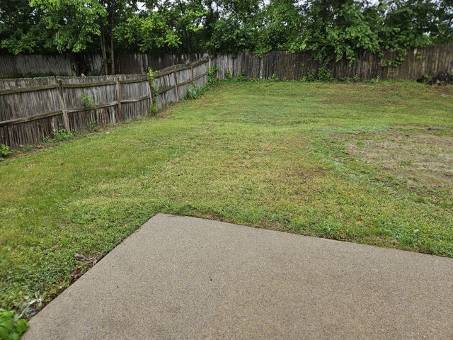 1152 Seven Oaks Blvd, Smyrna, TN 37167