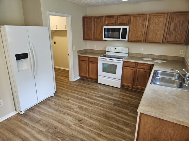 1152 Seven Oaks Blvd, Smyrna, TN 37167