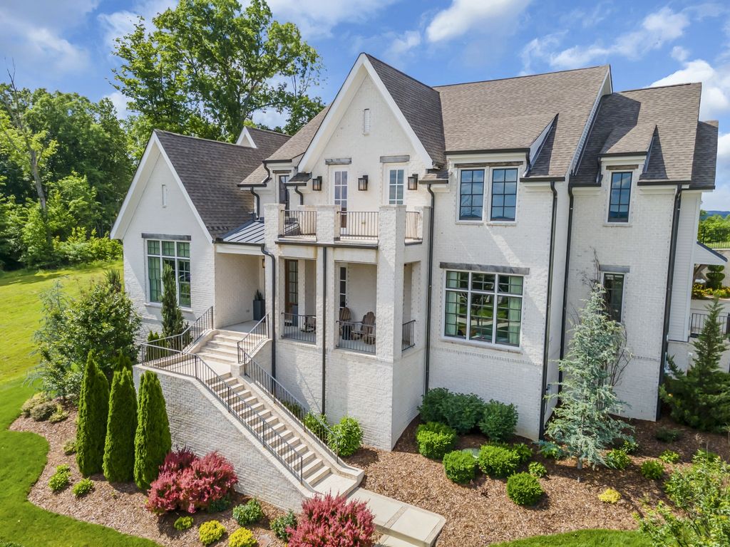 7373 Harlow Drive, College Grove, TN 37046