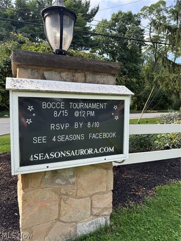132 Parkview Drive, Aurora, OH 44202