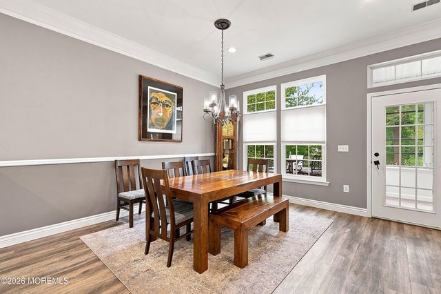 18 Bellflower Drive, Lakewood, NJ 08701