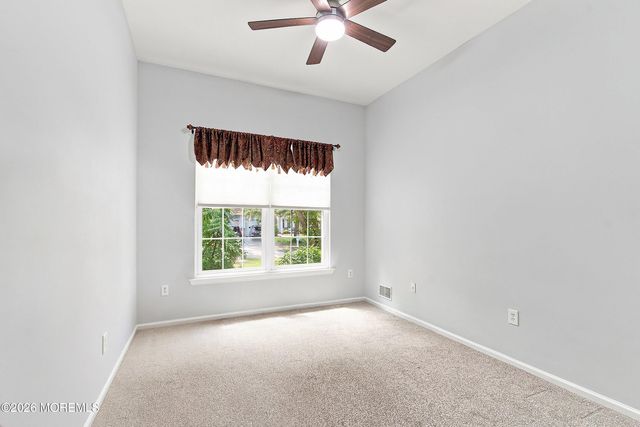 18 Bellflower Drive, Lakewood, NJ 08701