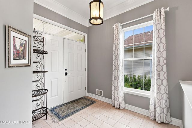 18 Bellflower Drive, Lakewood, NJ 08701