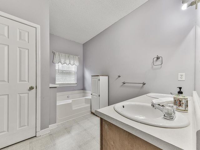 1450 Athens Avenue, Atlanta, GA 30310