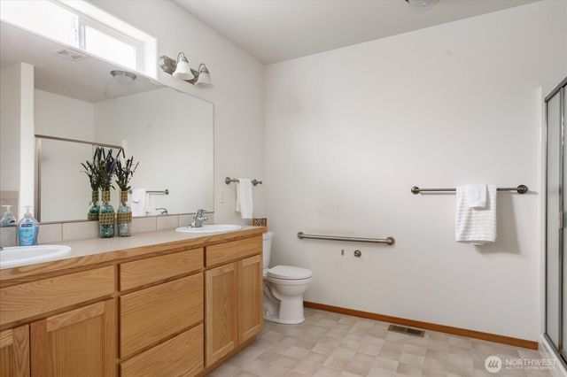 1637 SW Vanguard Street, Oak Harbor, WA 98277