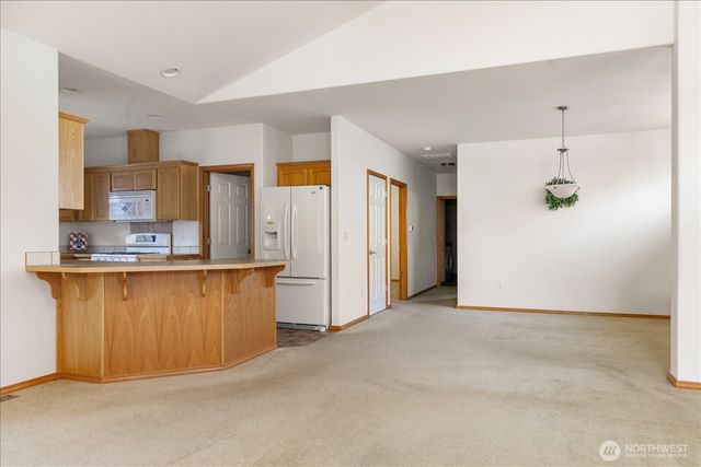 1637 SW Vanguard Street, Oak Harbor, WA 98277