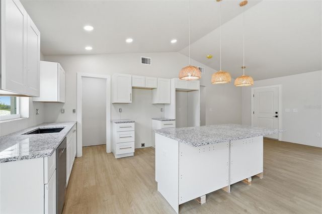 6898 SW MIAMI AVENUE, Arcadia, FL 34266