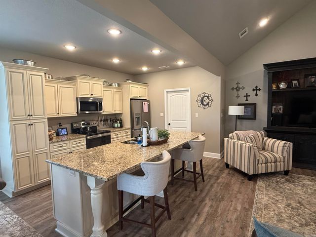 4341 Cypress Pointe, Jonesboro, AR 72405