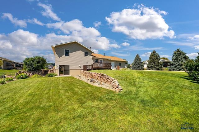 9310 ASTORIA LN, Summerset, SD 57718