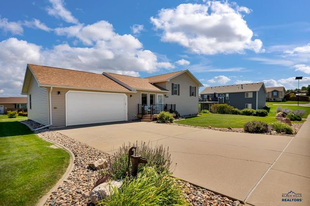 9310 ASTORIA LN, Summerset, SD 57718